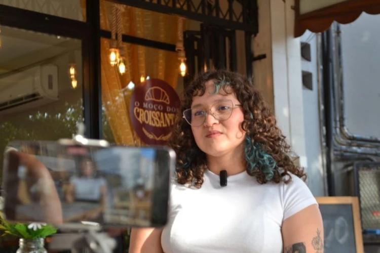 A designer Dayanne Farias relembra os dias de caos durante o apagão: 