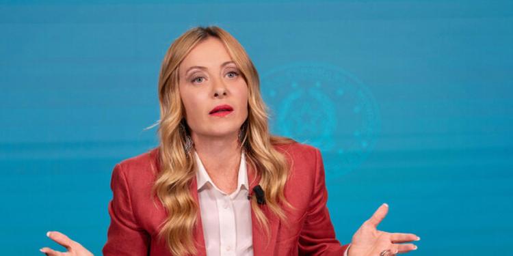 Legge elettorale, il governo pone la fiducia: giovedì data clou. Torna l'ipotesi election day a maggio, e Meloni tutela la sua voce dai deepfake