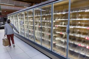 Macron convoca conselho de defesa após ataque hacker a refrigeradores de supermercados na França