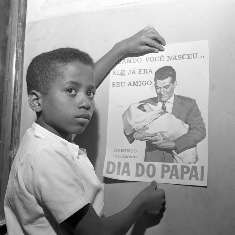 Quem 'inventou' o Dia dos Pais e por que ele é comemorado em agosto?