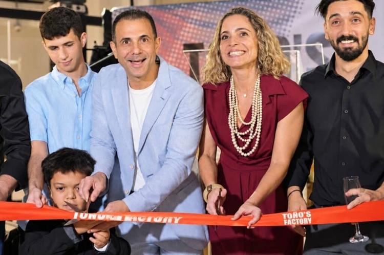 Greek-Panamanian Entrepreneur Opens Immersive Chocolate Factory Near Panama Canal