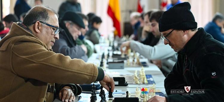 45 jugadores buscaron la mejor estrategia en el Torneo de Ajedrez de Apoderados de Colegios