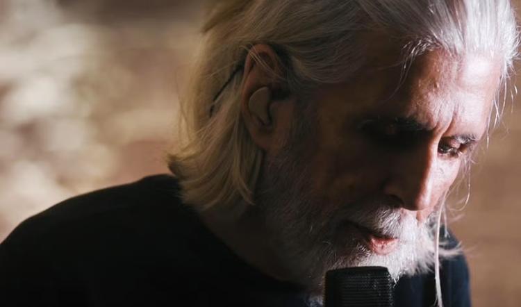 Aos 70 anos, Oswaldo Montenegro vai de Dolores Duran a Chico Buarque em 'Serenata', álbum no estilo voz e piano