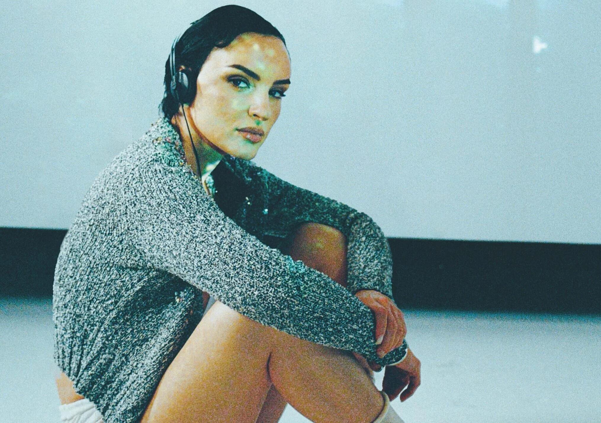 Arisa in concerto ad Agropoli: l’annuncio della tappa estiva all’Akropolis Music Arena