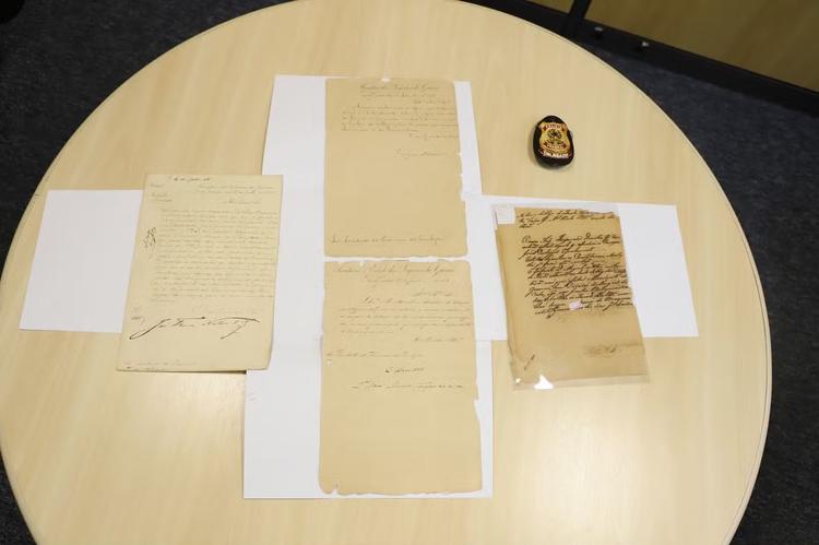 PF encontra documento, de 1876, assinado por Duque de Caxias que ia a leilão no Rio