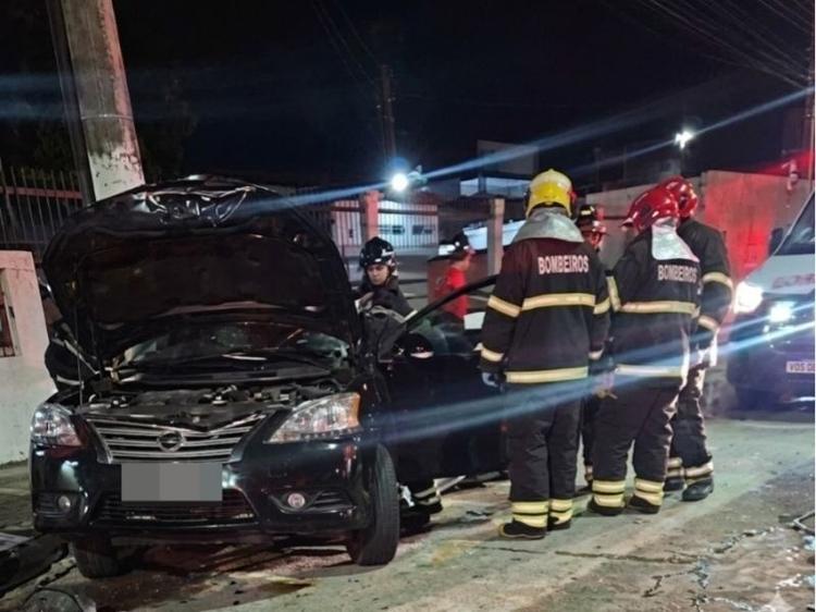 Motorista morre após colisão com poste na Zona Norte de Manaus