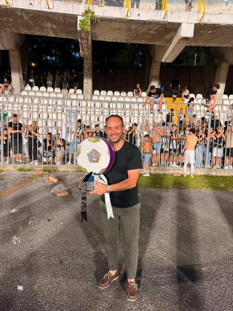 ⚽C’è anche un po’ di Gioiosa Marea nella promozione dell’Ascoli Calcio in Serie B. Un importante traguardo sportivo port...