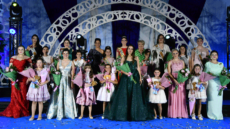 #Pinoso ya tiene Reinas para las fiestas históricas del Bicentenario