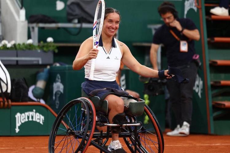 L'histoire émouvante de Ksénia Chasteau, nouveau visage français du tennis-fauteuil, qualifiée pour la finale de Roland-Garros