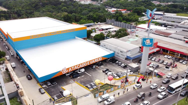 DB Atacado e Varejo Torquato Tapajós celebra mêsversário com ofertas especiais