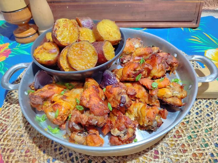Aprenda a preparar coxinha da asa ao forno com batata-doce