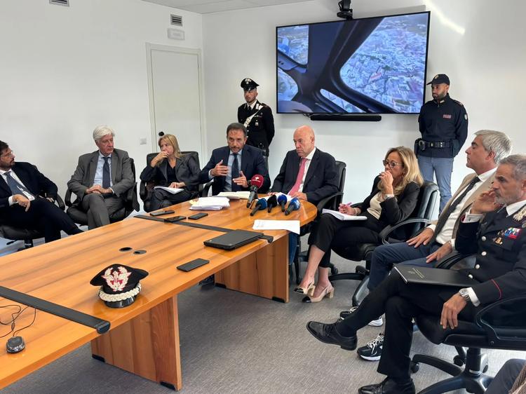 Bari, due arresti per l’omicidio Lopez: alibi costruito nei minimi dettagli