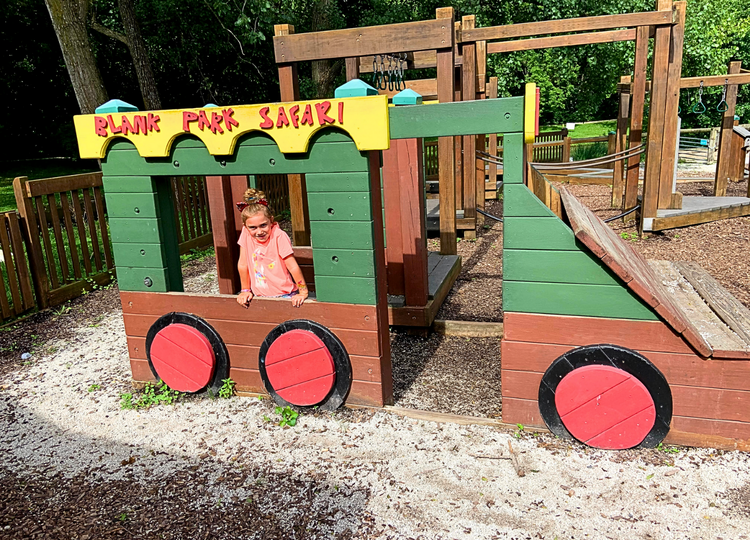 8 Benefits to a Blank Park Zoo Membership