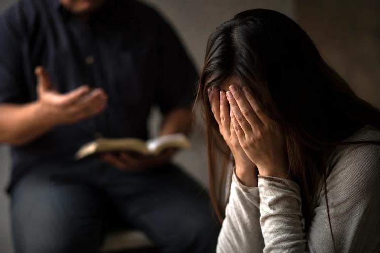 Quando a fé é usada para justificar o abuso