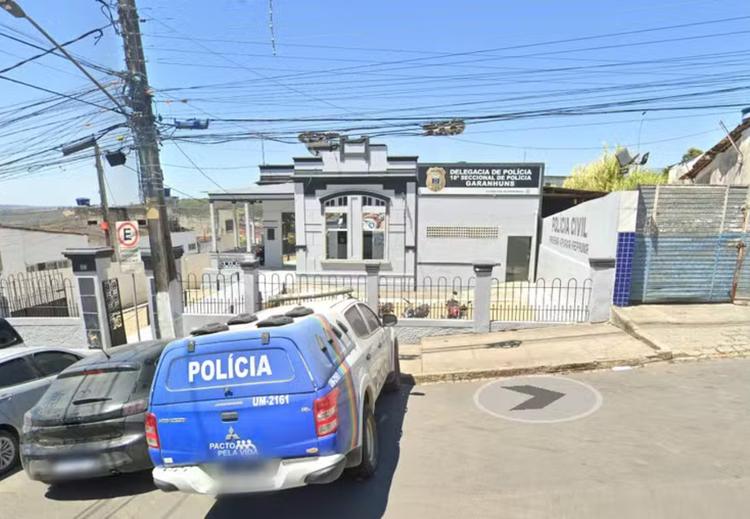 Motociclista morre após colidir contra carro em Capoeiras