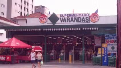 Supermercado Varandas celebra 50 anos de história construída com os santistas