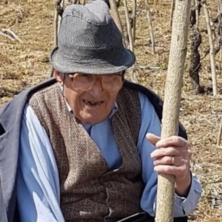 Addio a "Zito'n", l'uomo più anziano d'Italia: morto a 112 anni. Il segreto della sua longevità
