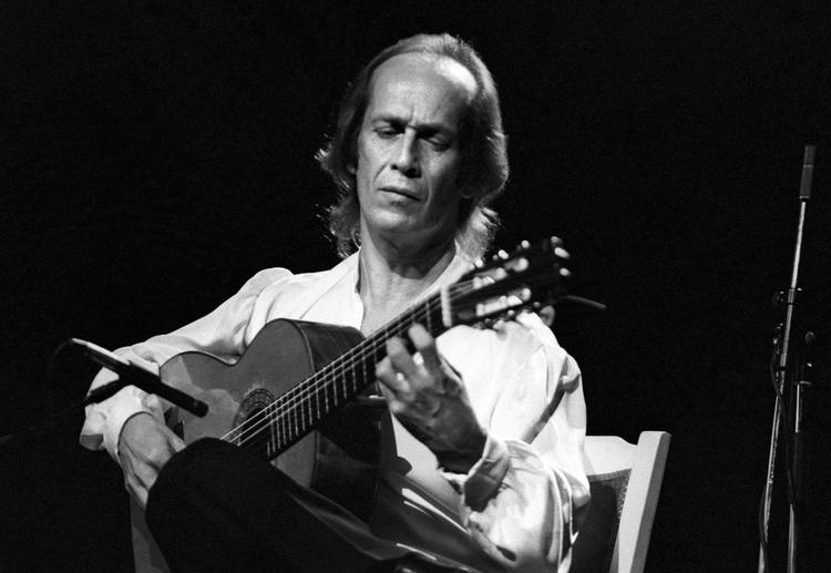 El legado del guitarrista Paco de Lucía destaca en el décimo aniversario de su muerte