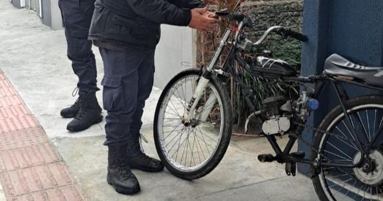 Bicicleta turbinada para atingir 110 km/h é apreendida em Balneário Camboriú&nbsp;