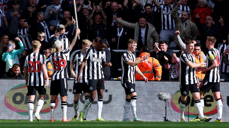 Official Match Cam footage of Newcastle United 5 Sheffield
United 1 – Well worth a watch
