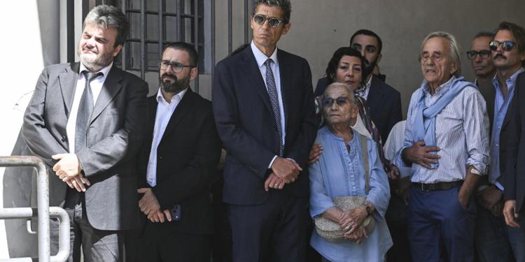 Emma Bonino, il feretro in Campidoglio accolto dal picchetto d’onore