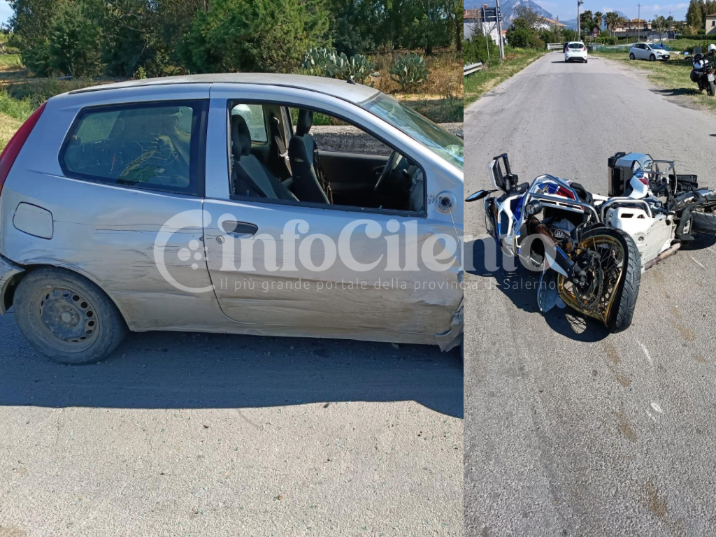 Paura a Capaccio Paestum: scontro moto-auto, due feriti