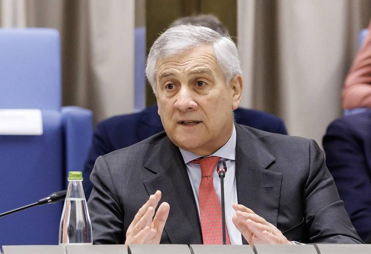 Attacchi in Libano, Israele convoca l’ambasciatore italiano. Le parole di Tajani che hanno scatenato la protesta