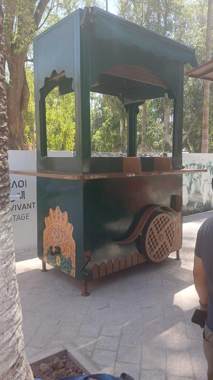 عربات جديدة لباعة الحلزون وخودنجال والأغراس بجامع الفنا استعداداً للحلة الجديدة