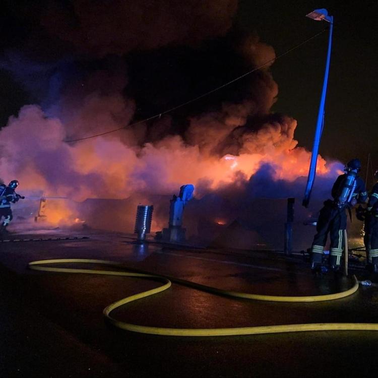 Un incendie dans la port de Saint-Laurent-du-Var