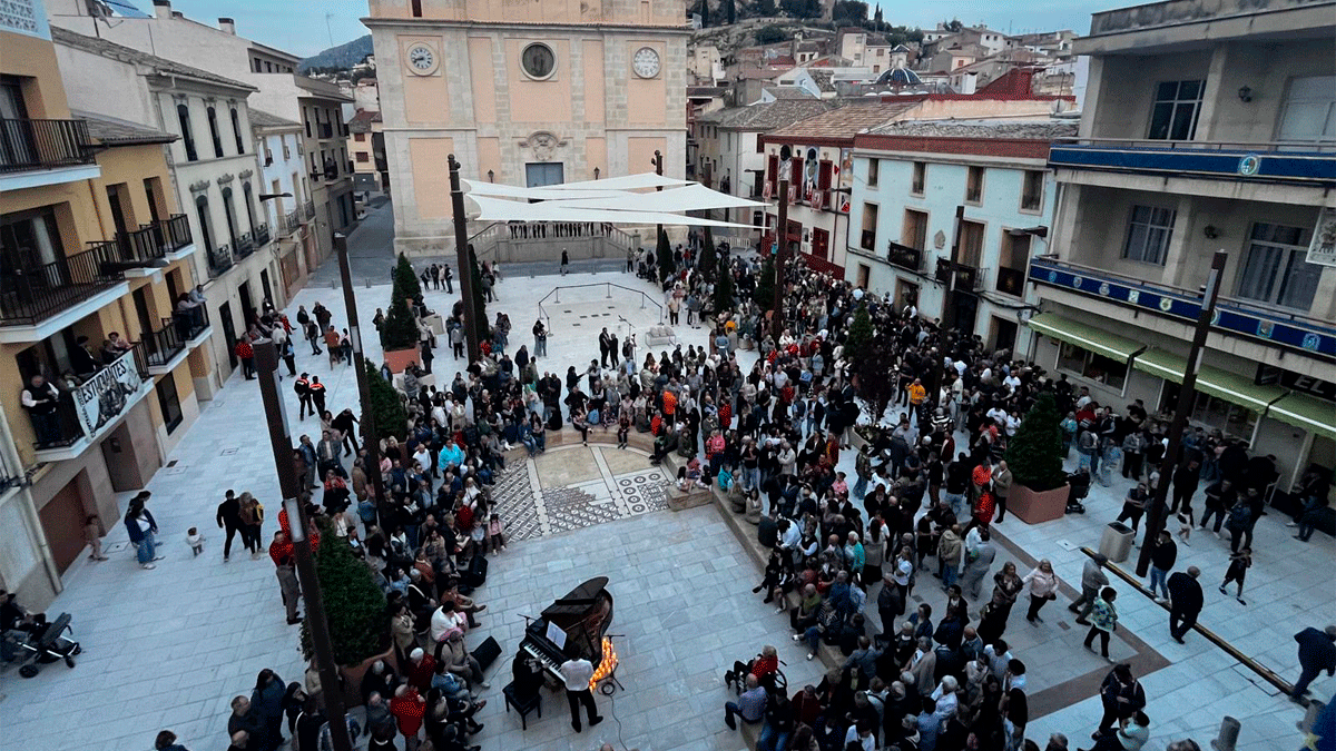 #Petrer reabre la plaça de Baix