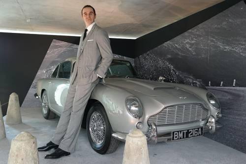 L'Aston Martin DB5 di 007 contro Goldfinger