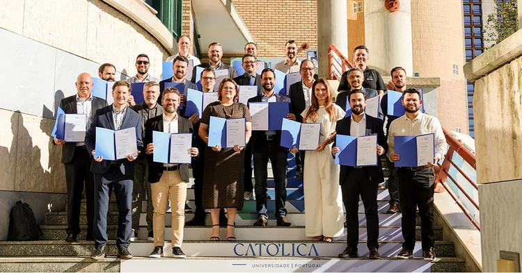 Colaboradores da Sicredi Soma participam de Formação Internacional em Portugal
