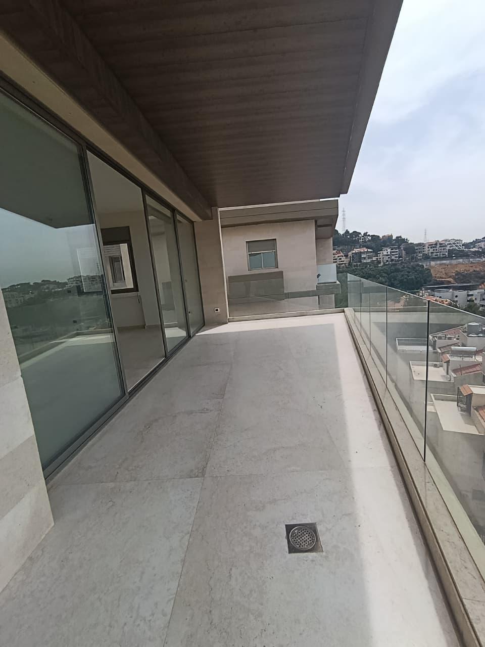 For Sale: Apartment in Bsalim