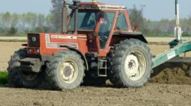 Polla: furto nella zona industriale, rubati mezzi agricoli ritrovati in Puglia