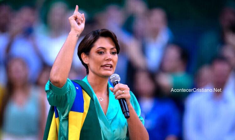 Primera dama de Brasil convoca ayuno y oración por su país: "Clamemos a Jesús"