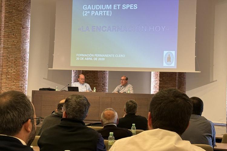 Ponencias en audio: el clero ahonda en la Gaudium et Spes