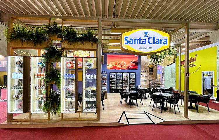 Santa Clara reforça presença no mercado paranaense durante a Expoapras