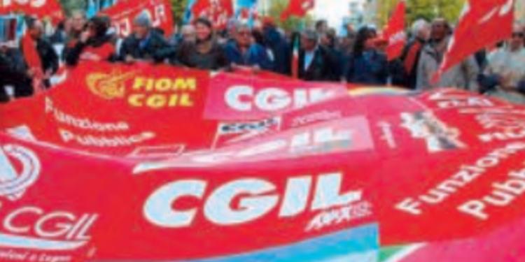 Dalla “terra delle vertenze” fino a Roma: la Cgil porta in piazza il caso Calabria