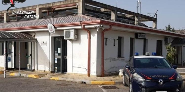 Carabiniere ferito con una coltellata a Scordia, arrestato l'aggressore