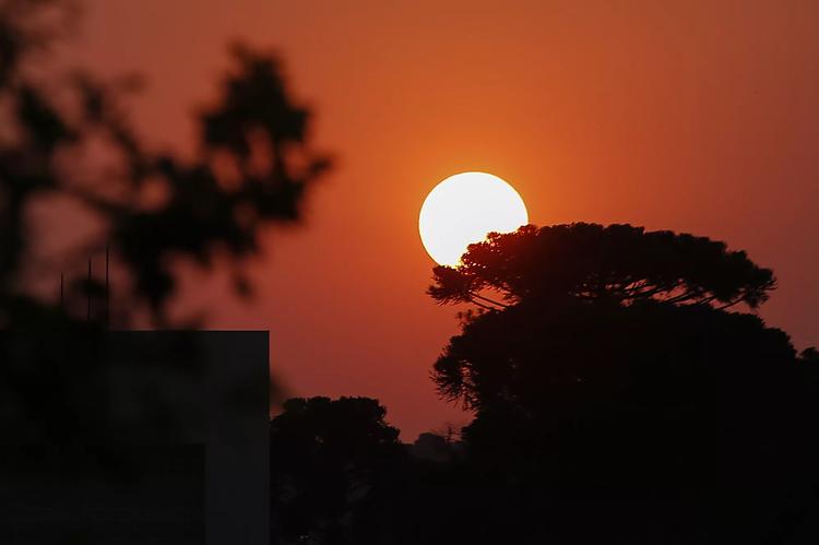 Temperaturas no Paraná chegam a 31ºC antes de onda de calor; veja cidades mais quentes