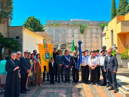 Questa mattina l’Amministrazione Comunale ha preso parte alla deposizione della corona d’alloro in memoria delle vittime...
