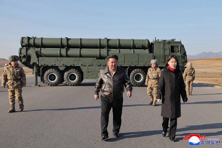 “È tornato a lanciare missili”: cosa c'è dietro al misterioso test di Kim