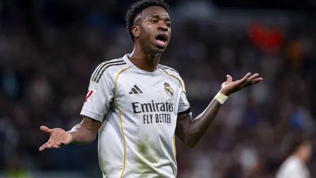 Vinícius Jr. desafia o Real Madrid: "Cristiano Ronaldo tentou e perdeu"