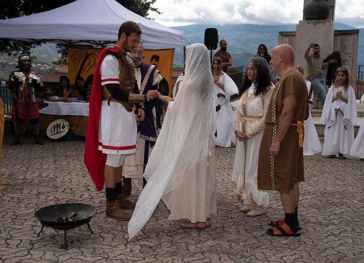🏛️ LA STORIA RIVIVE A SCIGLIANO: UN VIAGGIO NEL TEMPO ATTORNO AL PONTE ROMANO SUL SAVUTO! 🏛️ La storia è entrata nel c...