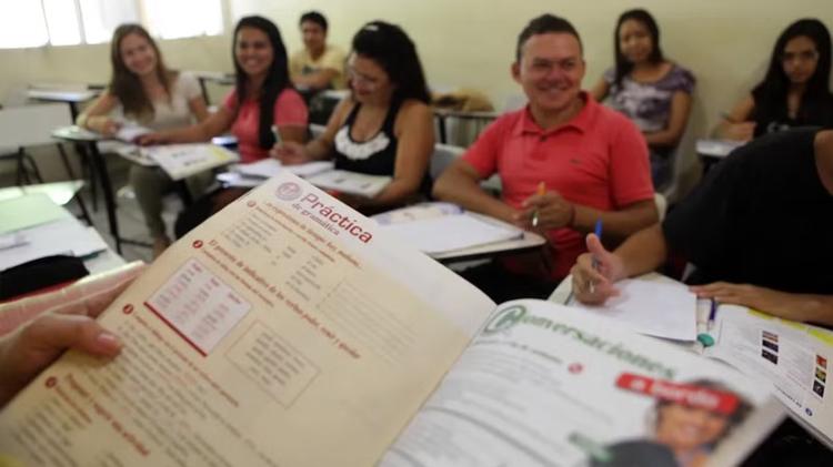 Imparh abre seleção para cursos de inglês, libras e mais em Fortaleza; saiba como se inscrever