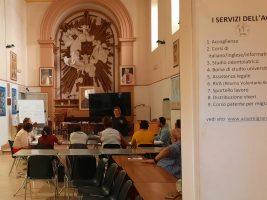 Migranti. A Roma l’Acse dei Comboniani, “laboratorio di fraternità” tra cure dentarie e corsi di italiano