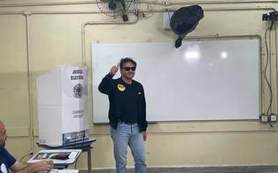 Candidato do Missão, Renan Santos vota na Zona Sul de São Paulo