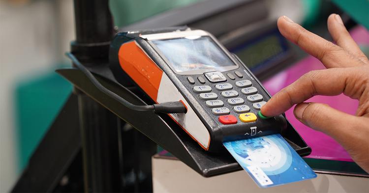 Cooperativas de crédito oferecem taxas até 57% menores que bancos em linhas de crédito