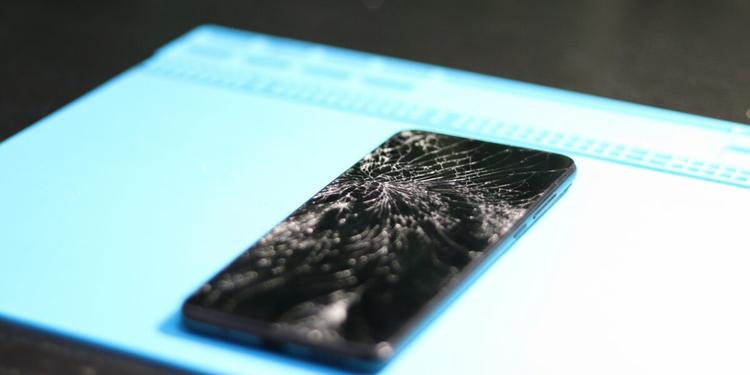 Diritto alla riparazione in vigore da oggi: cosa cambia per smartphone, tv ed elettrodomestici