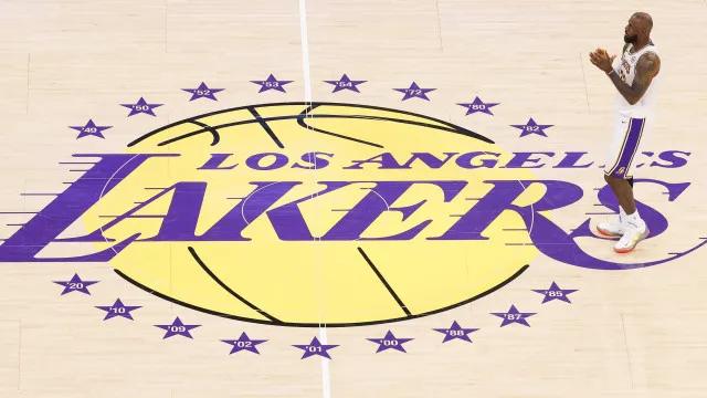 LeBron James vai para a 24.ª época na NBA aos 41 anos